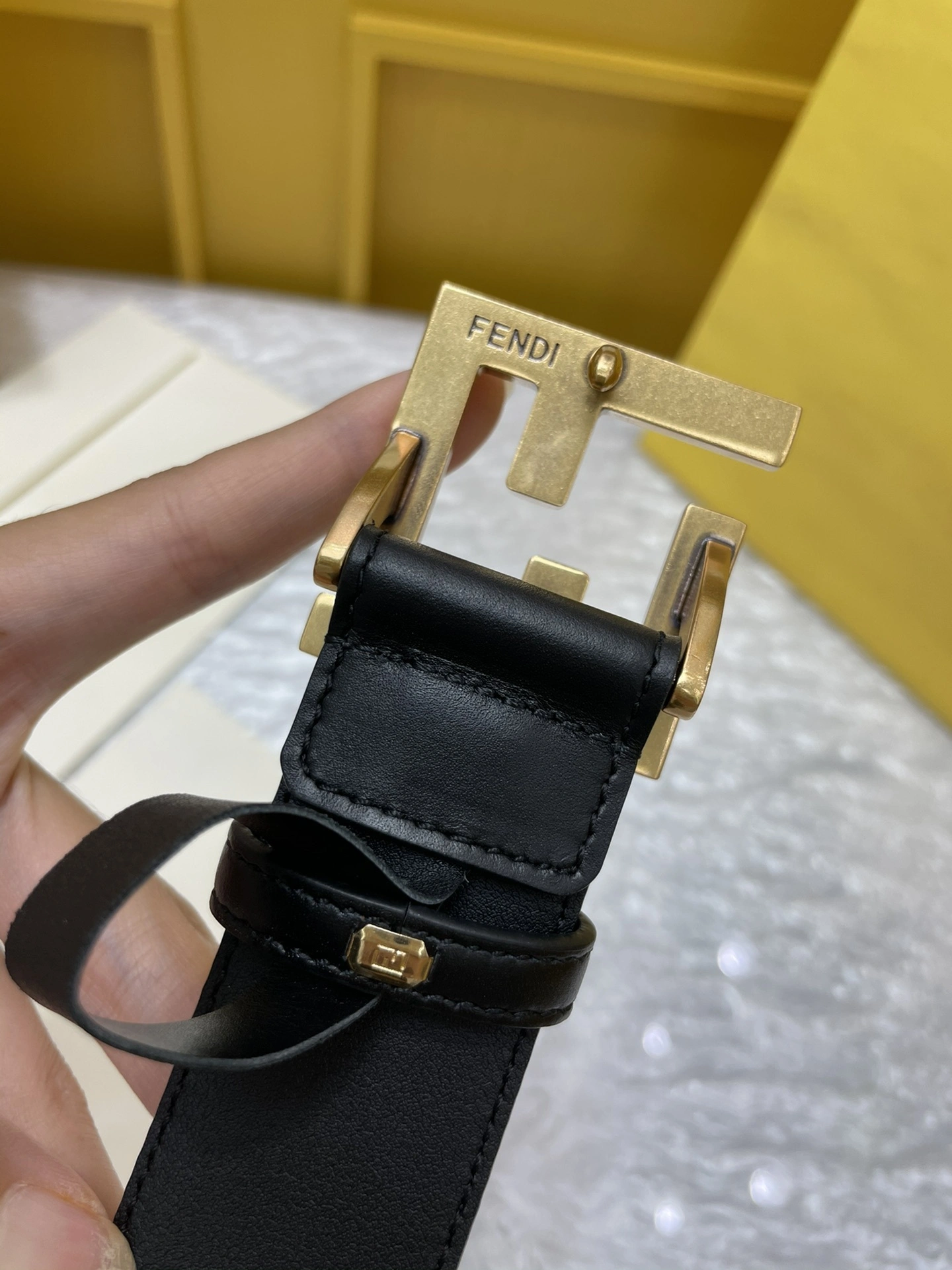 Barbara-- F594i 8C0649AAIWF1FIS Calfskin 3.5cm item:D-S179F0515